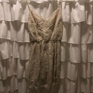 ABERCROMBIE AND FITCH DRESS